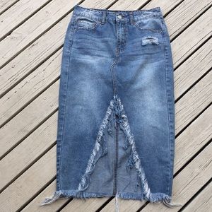Litz denim skirt distressed small
